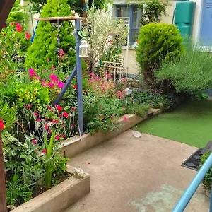 Appartement Sur Jardin, Villejuif